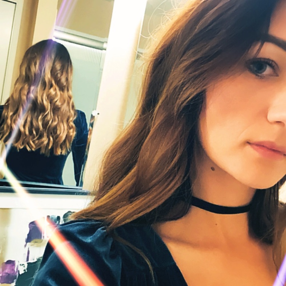 Meet your Posher, Anya